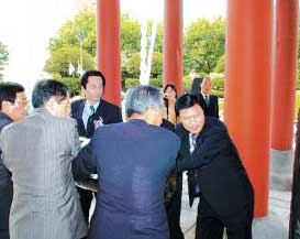 광복절 61돌， 기념행사 곳곳서 열려