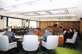 구정업무 설명·중구세 감면 조례 의결