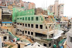 사진뉴스 Top 4 - 노인복지회관 외관 골조 완성