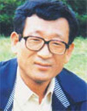 류명선 시인 부산펜클럽 회장 선출
