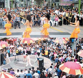 광복로·PIFF광장 유쾌한 공연장으로