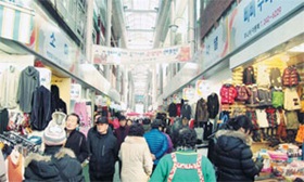 전통시장 시설현대화로 상권 되살아나