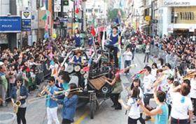 화려한 축제의 장 열린다