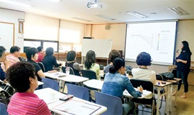 누구나 강사 되고 학습자 되는 시대