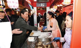 `부평깡통 야시장' 먹을거리， 볼거리 매력 만점