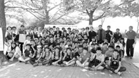 자총, 학생통일글짓기대회 개최