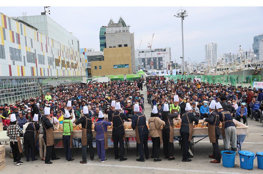 제32회 자갈치축제 세계최대회비빔밥만들기 5