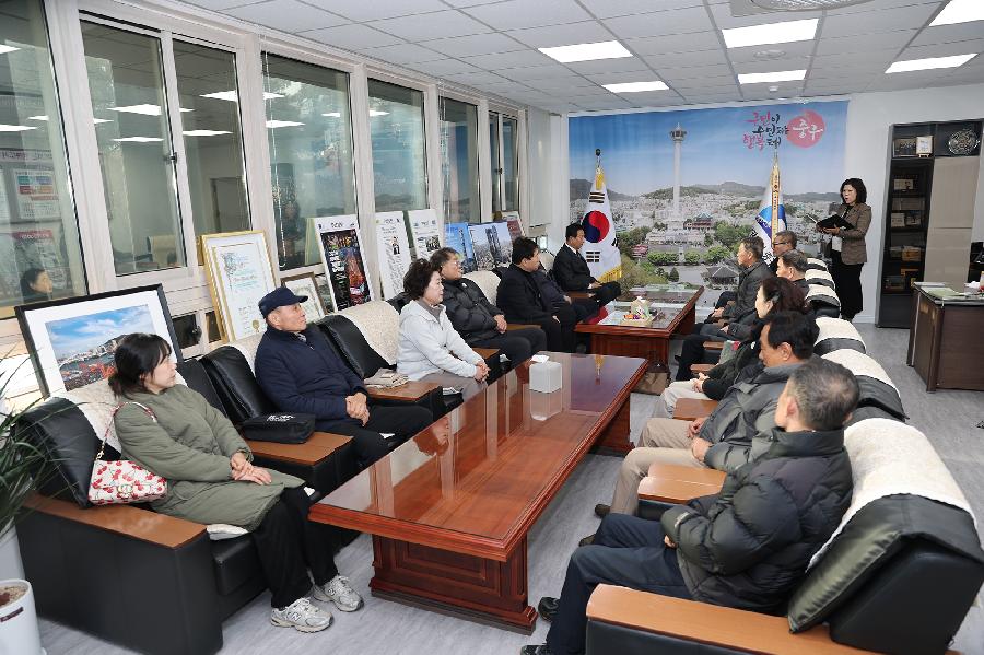 중구전통시장연합회 불우이웃돕기 성품기탁 2