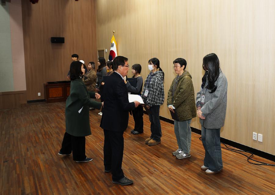 (재)중구장학회 장학증서 수여식 3