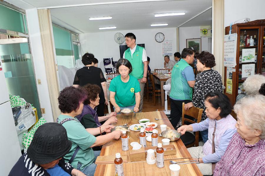 중구새마을회 대청동 경로잔치 2