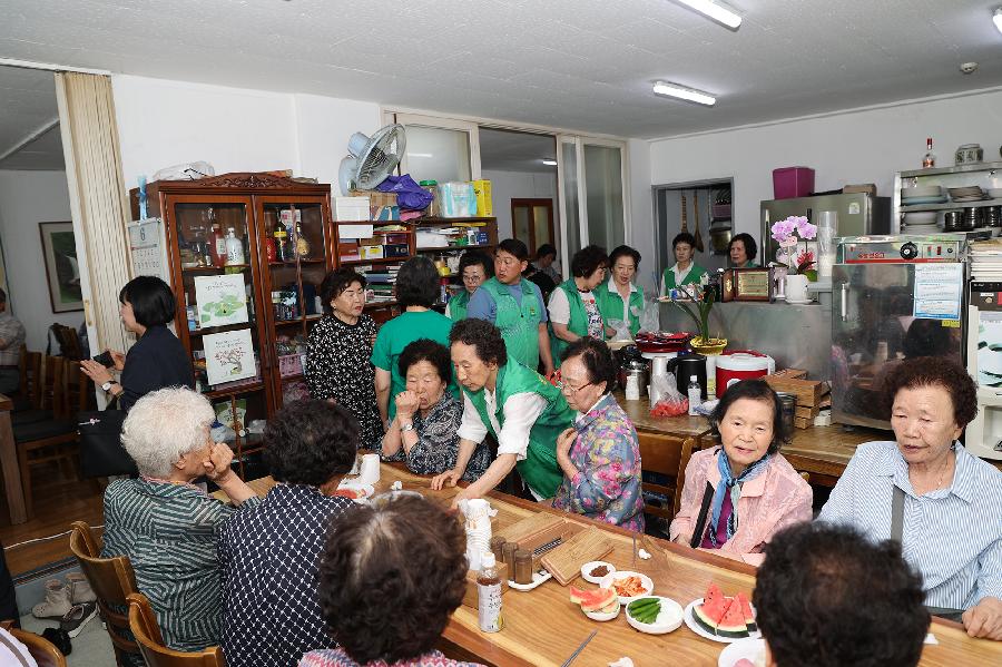 중구새마을회 대청동 경로잔치 3