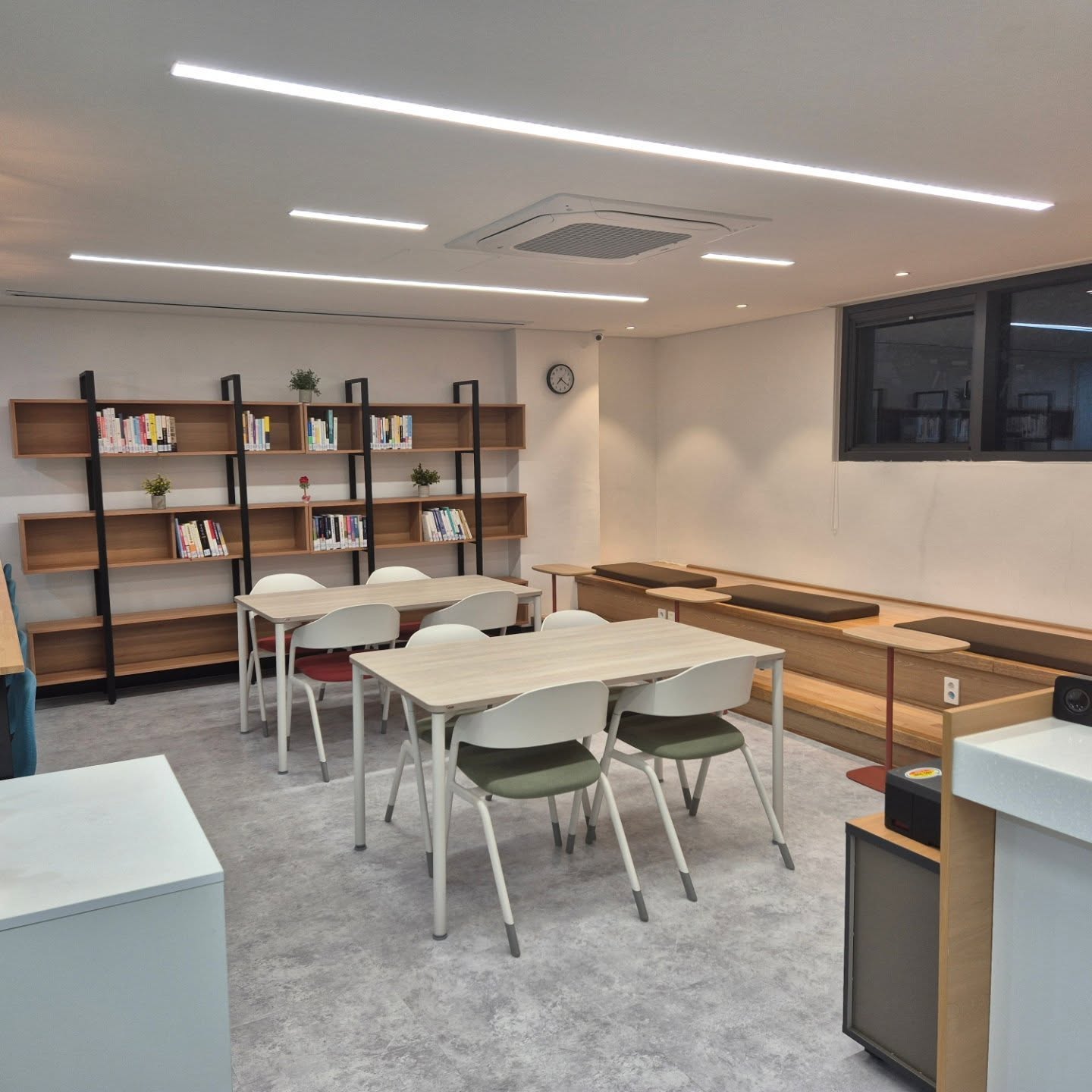 1층 청년오픈카페