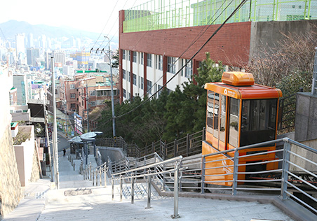 Youngju-dong Oreum-gil Monorail  2